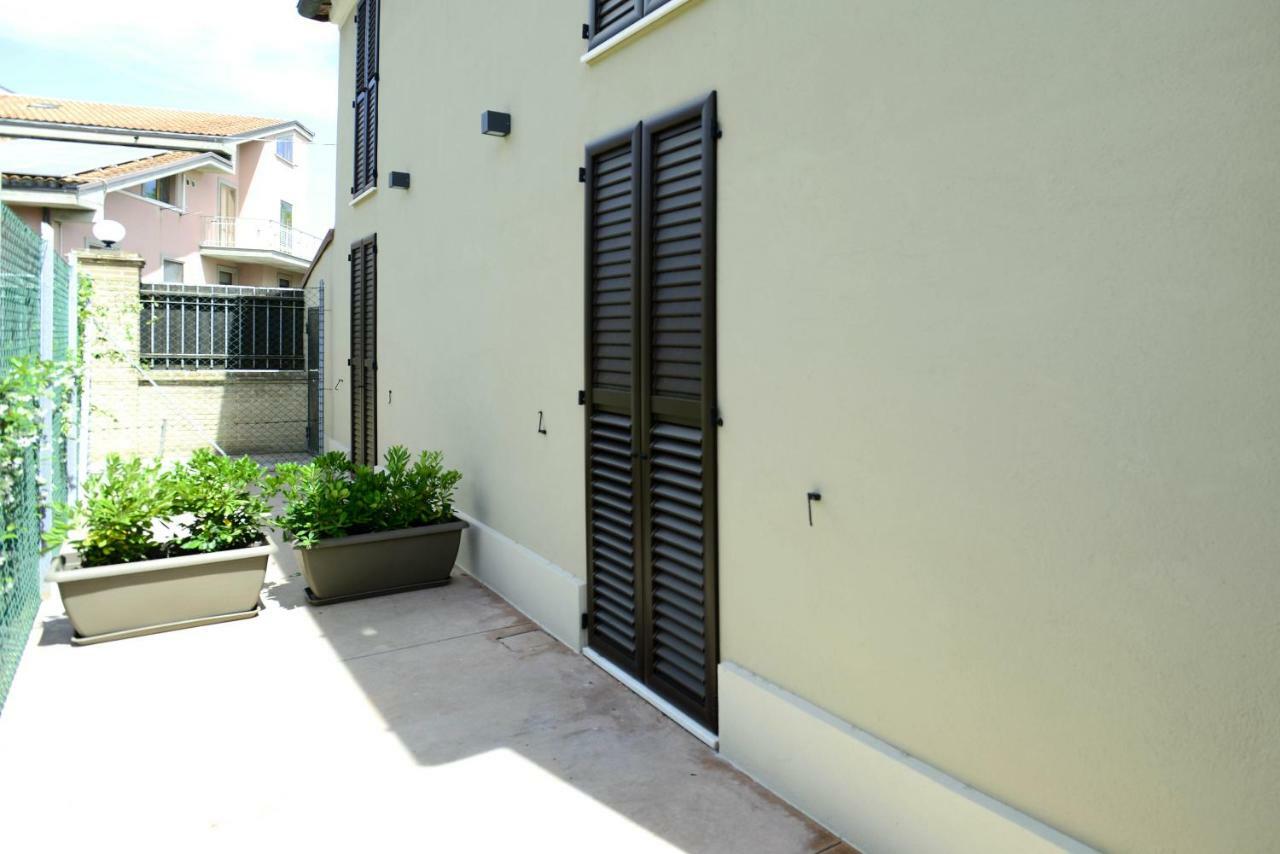 La Casa Al Mare Apartment Civitanova Marche Luaran gambar